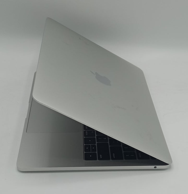MacBook Pro 13" (2017)